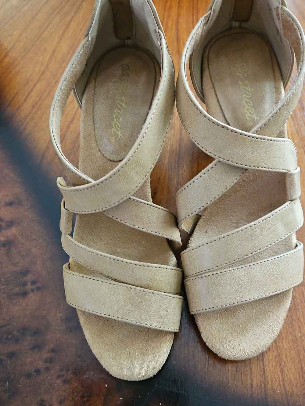 Streetwear Tan Strappy Wedge Sandals for Women